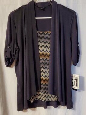 NWT!  Notations brand blouse twin set Size: M